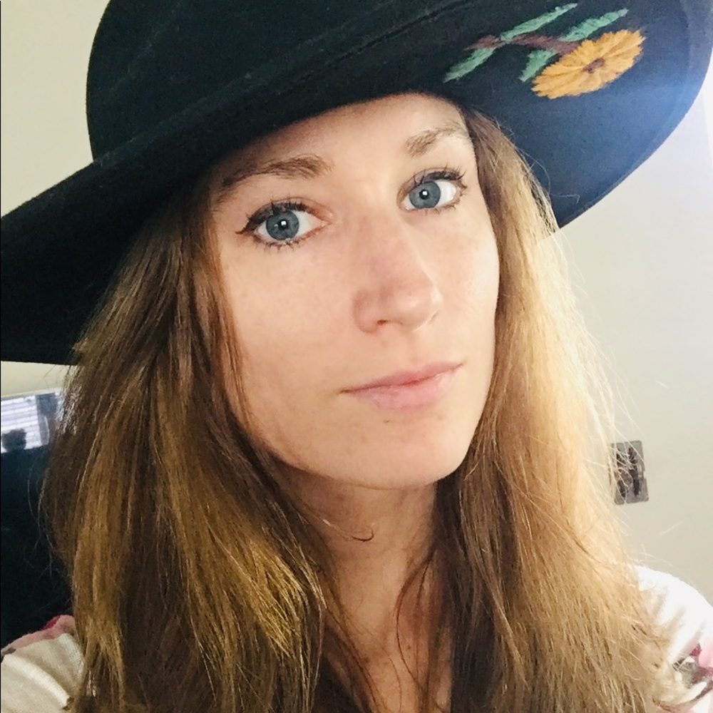 Meet your Posher, Katherine
